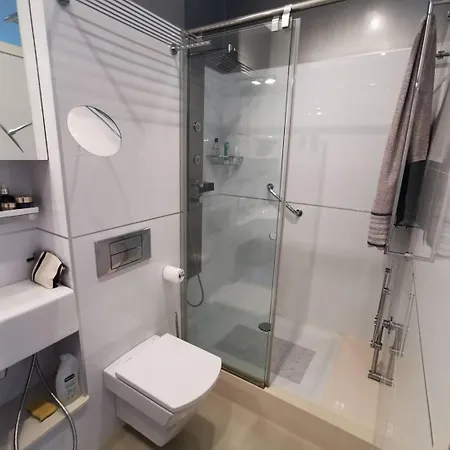 Apartment Saint-jean De Luz, Proche Du Centre - 2/4 Personnes - 3* *
