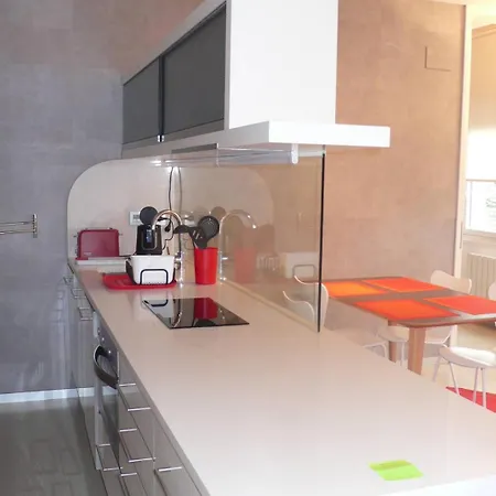 Saint-jean De Luz, Proche Du Centre - 2/4 Personnes - 3* Apartment