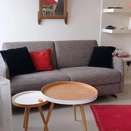 Apartment Saint-jean De Luz, Proche Du Centre - 2/4 Personnes - 3*