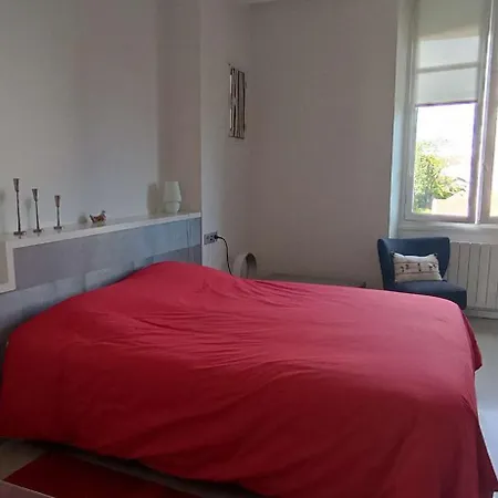 Apartment Saint-jean De Luz, Proche Du Centre - 2/4 Personnes - 3* *